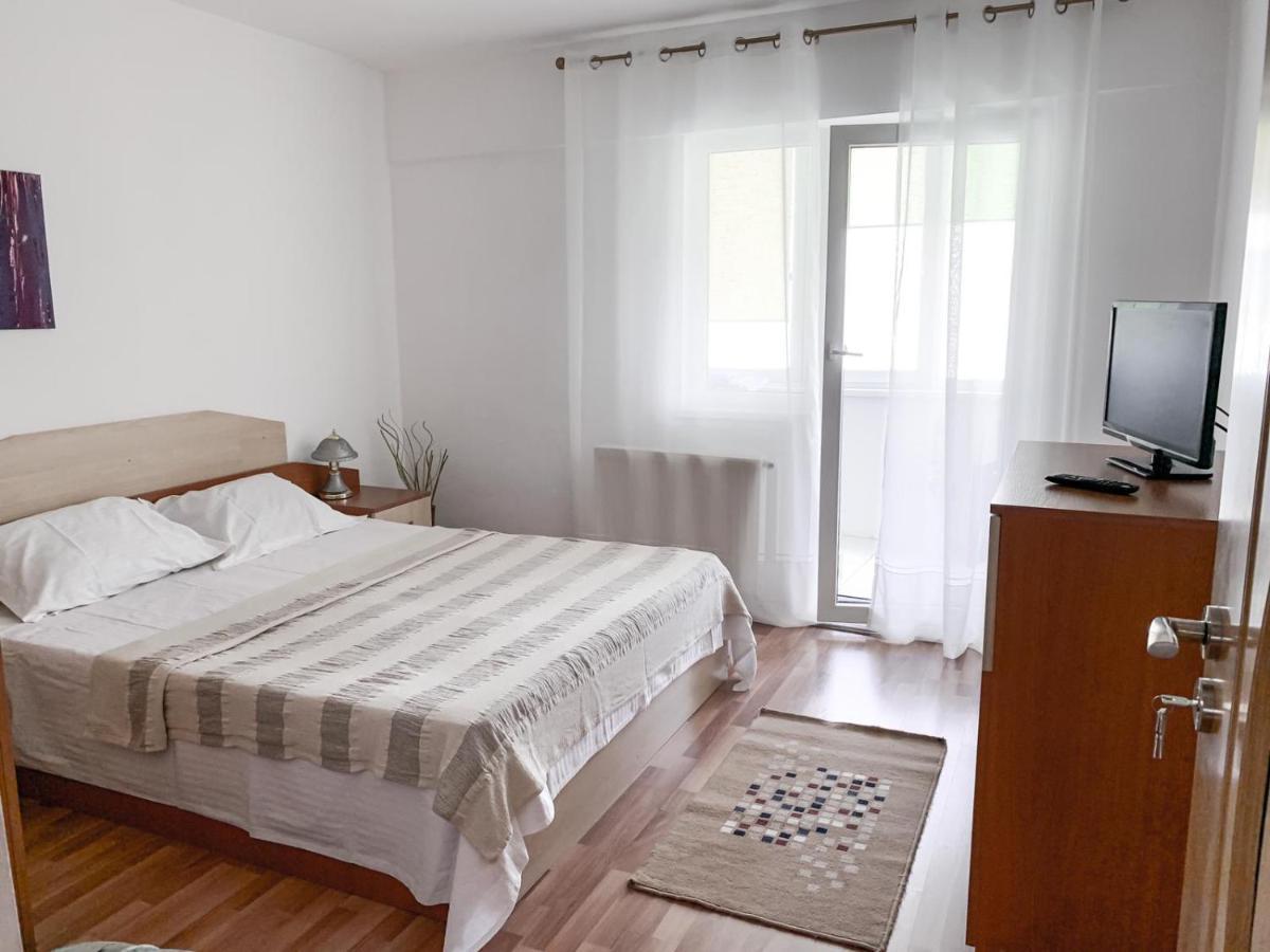 Apartament Zarnesti „Saturn” Exterior photo