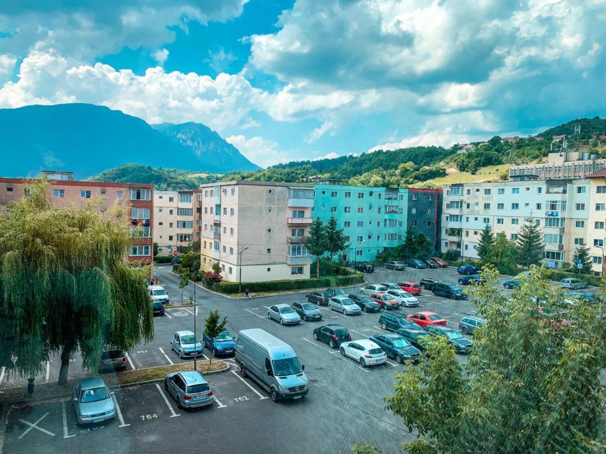 Apartament Zarnesti „Saturn” Exterior photo